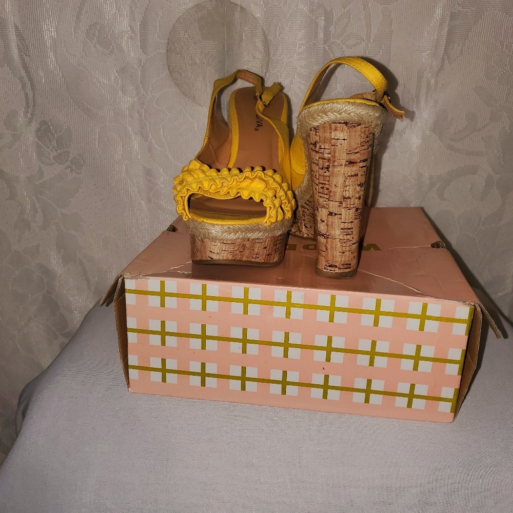Yellow wedge heels